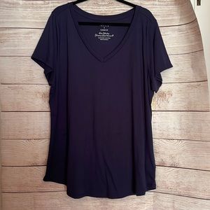 Torrid classic fit tee